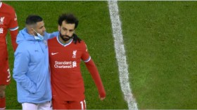 محرز يُرمّم معنويات صلاح وماني