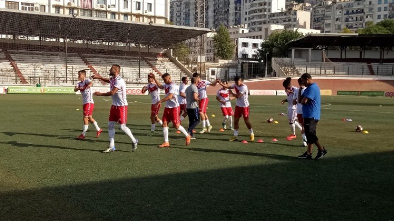 أبناء لعقيبة يطمحون لضمان التأهل قبل مباراة الإياب