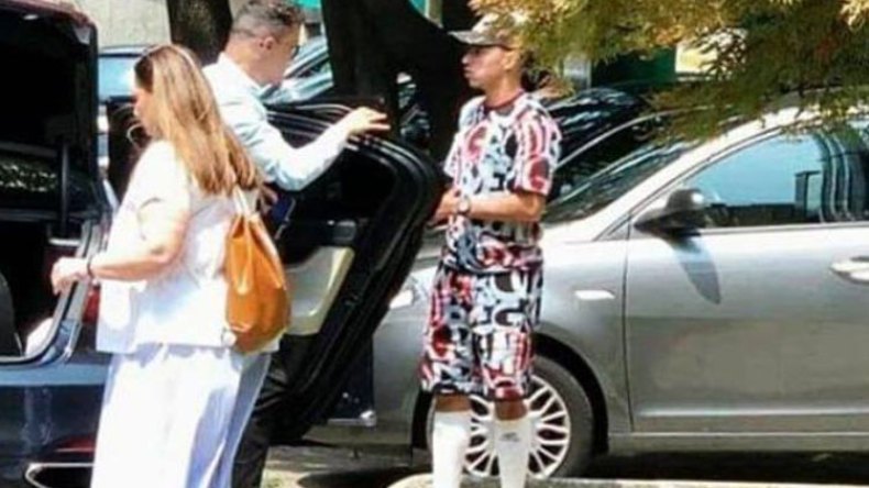 لماذا ارتدى بن ناصر هذا اللّباس في ميلانو؟