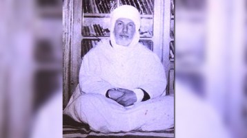 “فالوارثون لِمَا تركتَ كثيرُ”