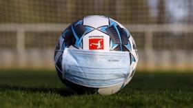 الفيروس الأبيض والفيروس الأسود!