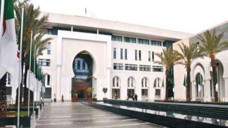 عائلة خداوي بغرداية تستنجد بوزارة الخارجية للبحث عن ابنتهم بسوريا