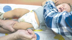 حرب غير مسبوقة على “مافيا” اللقاحات