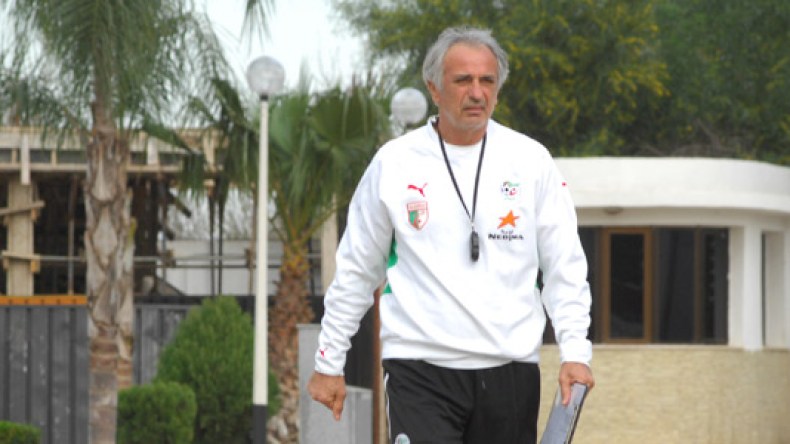 خاليلوزيتش يبحث عن فوز ثان لنسيان خيبتي “الكان” ومالي