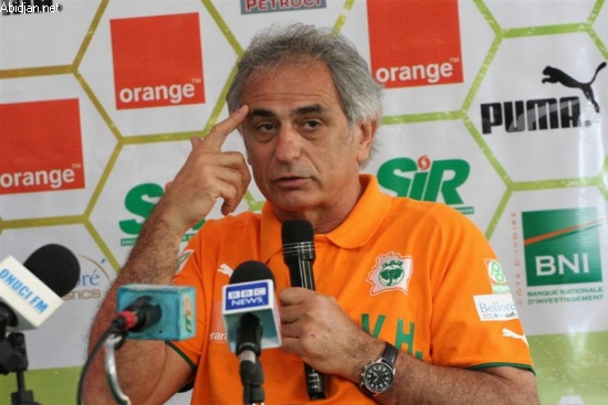 Algeria Coach Halilhodzic Blasts Fifa Over Mali Venue