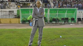 خاليلوزيتش سيتفقد ملعب تشاكر ويحضر مباراة اتحاد العاصمة والساورة