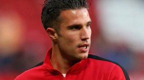 لخويا القطري يغري فان بيرسي بـ 8.5 مليون أورو سنويا