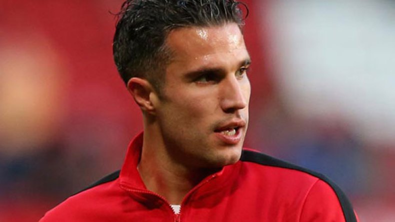 لخويا القطري يغري فان بيرسي بـ 8.5 مليون أورو سنويا