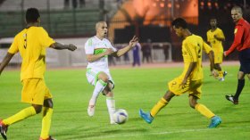 المحاربون يدهسون الأحباش