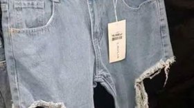 ملابس ممزَقة و”تنورات” موجَهة للرجال تحت شعار الموضة