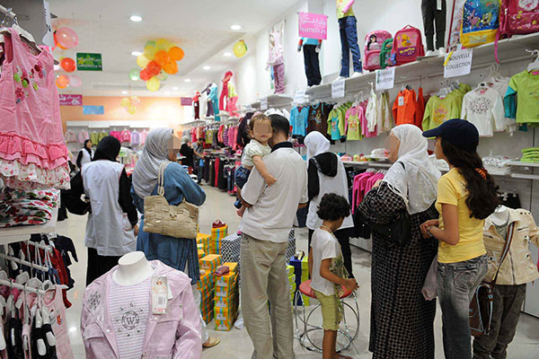 Rush sur les magasins d’habillement à la veille de l’Aïd !