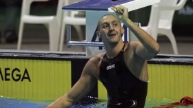 السبّاح كباب يقاطع ألعاب البحر المتوسط