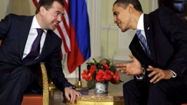 Élections: Medvedev a dit à Obama n'accorder aucune importance à son avis