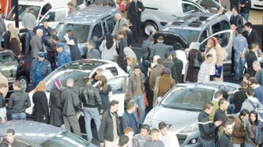 Salon de l'automobile d'Alger: Des irrégularités dans les opérations de vente de véhicules