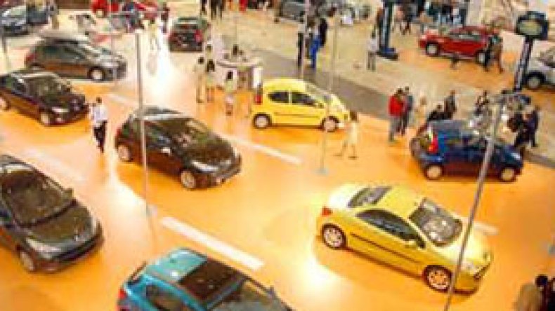 ارتفاع واردات السيارات للجزائر بـ 40 بالمئة خلال الثلاثي الأول