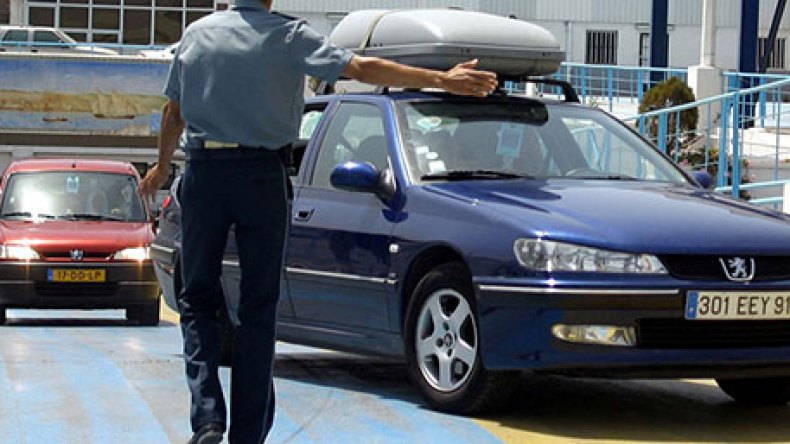 20 ألف عربة “أجنبية” بالجزائر تتهرّب من دفع مستحقات القسيمة