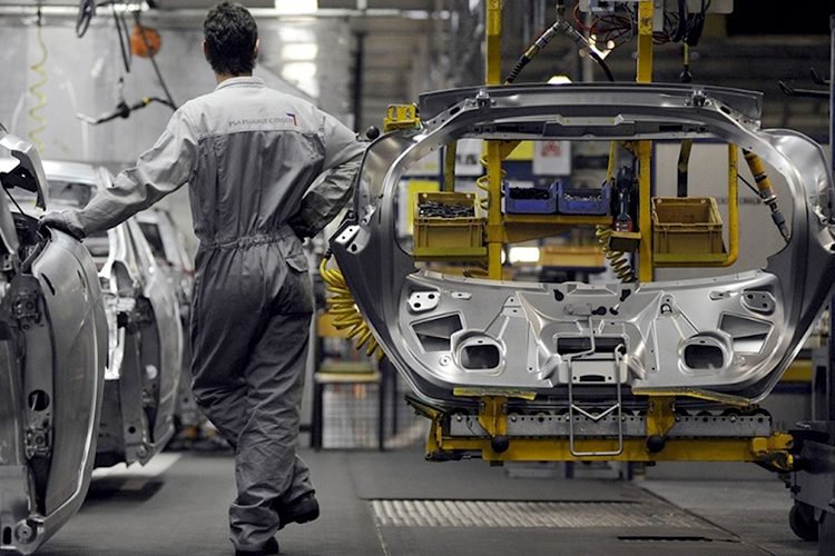 L’Association du consommateur décide d’ester en justice les usines de montage de véhicules!