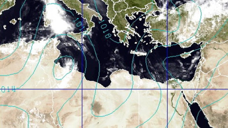 رياح قوية في 10 مناطق ساحلية غرب ووسط البلاد