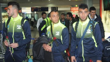 نشيدٌ جزائري للفلسطينيين