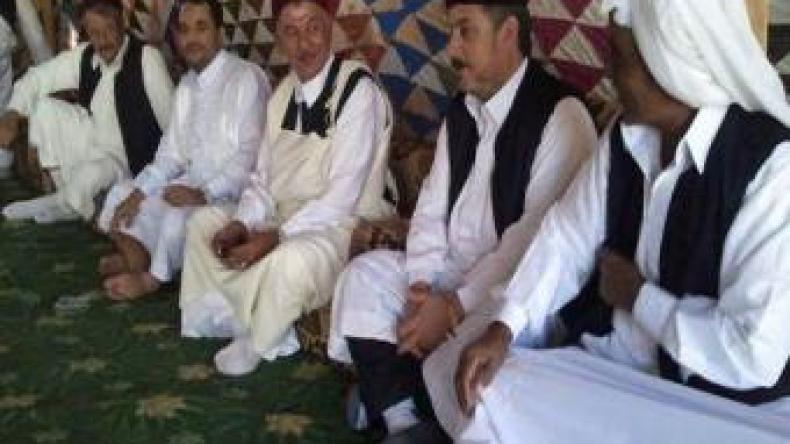 Egyptian tribes propose a peace initiative on Kaddafi and rebels