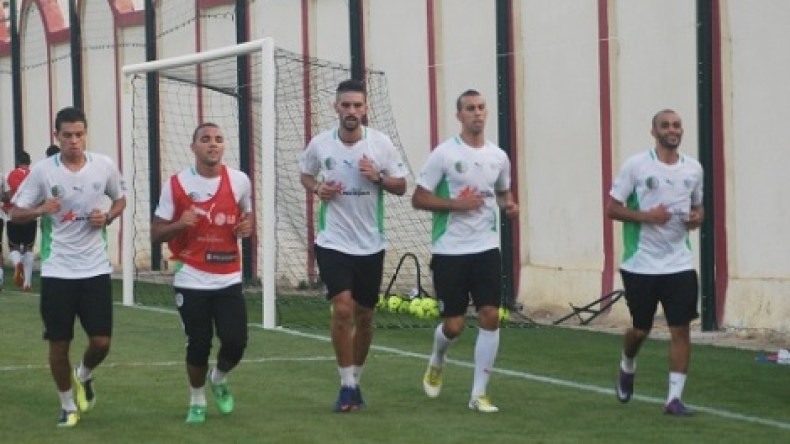 خليلوزيتش يعفي بوعزة من تربص محليي “الخضر”