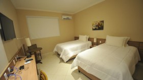 الإنترنت سلاح زملاء بوڤرة للقضاء على الملل في البرازيل