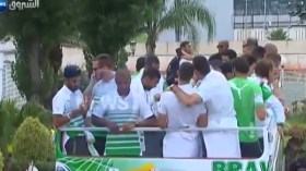 حافلة الخضر تنطلق من مطار الجزائر لتجوب شوارع العاصمة – صور التلفزيون الجزائر