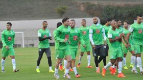 “الخضر” يتنقلون الجمعة إلى بورتو أليغري