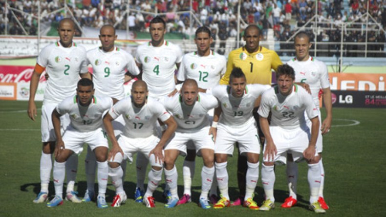 “الفاف” قد تحرم لاعبي “الخضر” من منحة لقاء مالي