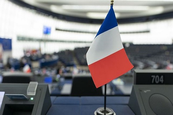 Brexit: La France menace d’un veto en cas de mauvais accord