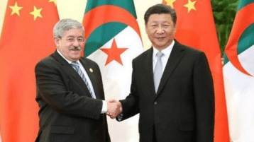 طريق الحرير يثمن الرهان على طريق الوحدة الافريقية