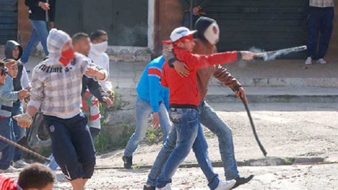 جرحى وموقوفون في حرب شوارع بقسنطينة