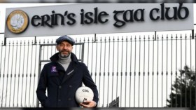 فيالي: أُعاني مرض السرطان و”أُقاتل” لِقهره