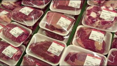 Zefzaf à Echorouk : « 300 points de vente de viande congelée à 550 DA »