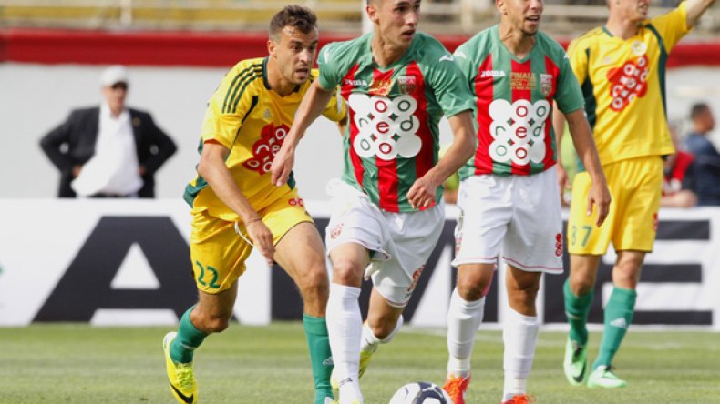 الشعارات السياسية تطغى على النهائي والرئيس يمنح المولودية والشبيبة 5 ملايير سنتيم