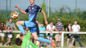 الفرانكو جزائري “فيكتور لكحل” يتمنى اللعب لـ “الخضر