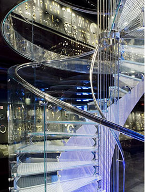 At Victoria and Albert, jewels go high tech