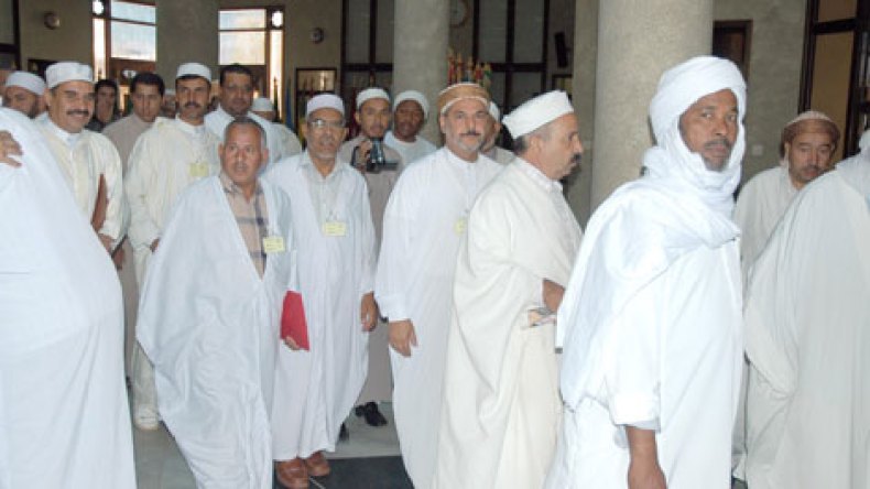 غلام الله يأمر بإعادة تكوين الأئمة وتحسين مستواهم