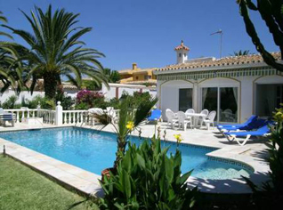 Public Company Managers implicated in bogus but most lucrative transactions and flight of capital abroad