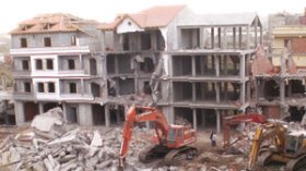 هدم‭ ‬17‭ ‬فيلا‭ ‬فخمة‭..‬‮ ‬والعنوان‭ ‬خاطئ‭!‬