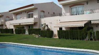 Blanchiment d'argent et acquisition de villas en Espagne : de hauts responsables algériens traqués