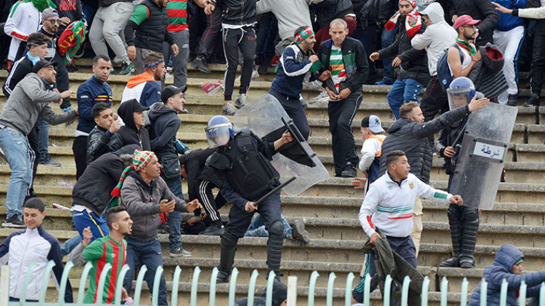 اتقوا الله في المناصر الجزائري