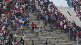 السلطات تقرر مواصلة تجميد البطولة لحين التزام الأندية بمسؤولياتها في أمن الملاعب