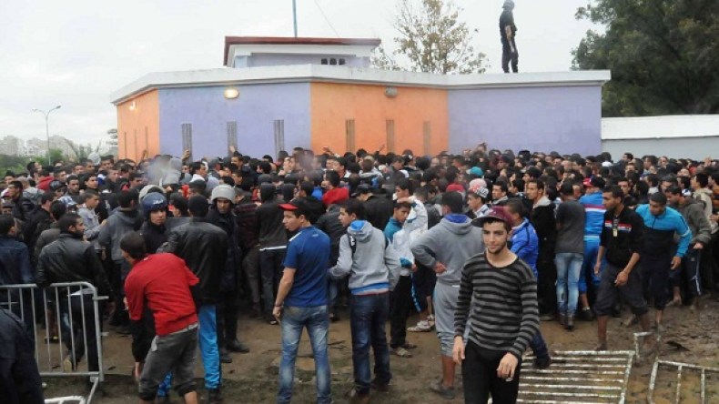 المقبرة، البركان، الكوزينة، الحوش والنار.. تسميات تلهب الملاعب الجزائرية