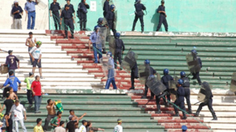 خسائر بالملايير..500 سجين و400 مصاب في شغب الملاعب