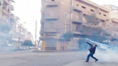 Syrie: des milliers de manifestants sur fond de violences meurtrières