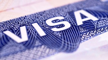 “تبهديلة” الفيزا!