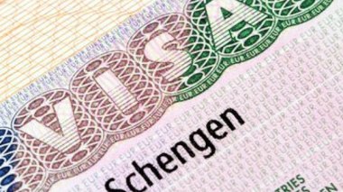 “Schengen” visa holders must firstly go through the country that issued it