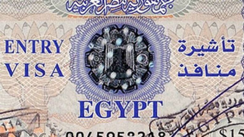 مصر تفرض شروطا تعجيزية على الجزائريين لمنحهم التأشيرة