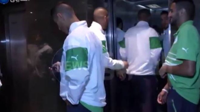 أجواء رائعة تسود العناصر الوطنية قبل مباراة كوريا الجنوبية